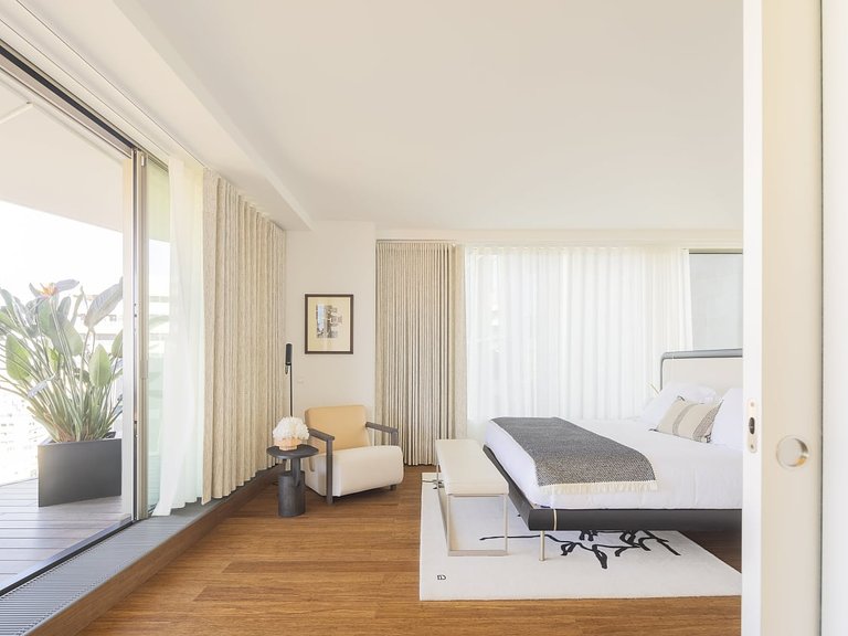 Apartment for Sale in Barcelona, Barcelona 14