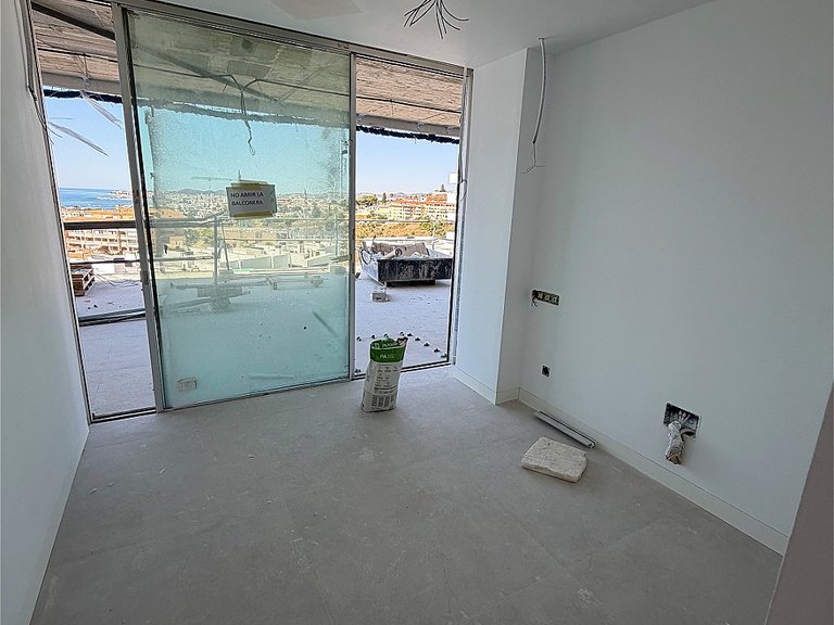Apartment for Sale in Fuengirola, Malaga 23