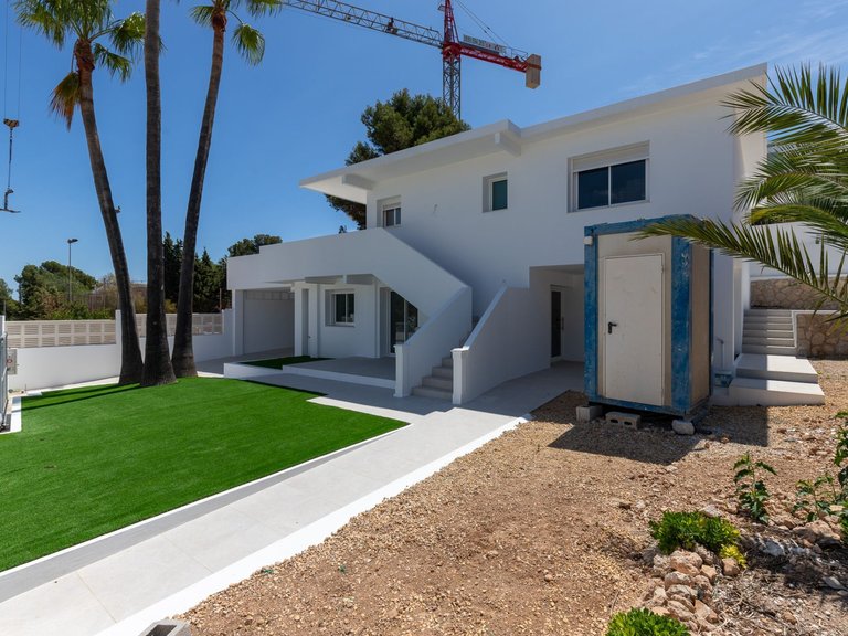 Villa for Sale in El Albir / L'albir, Alicante 2