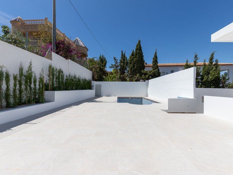 Villa for Sale in El Albir / L'albir, Alicante 35