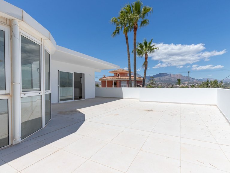 Villa for Sale in El Albir / L'albir, Alicante 29