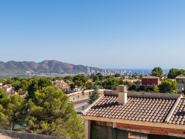 Villa for Sale in La Nucía, Alicante 34