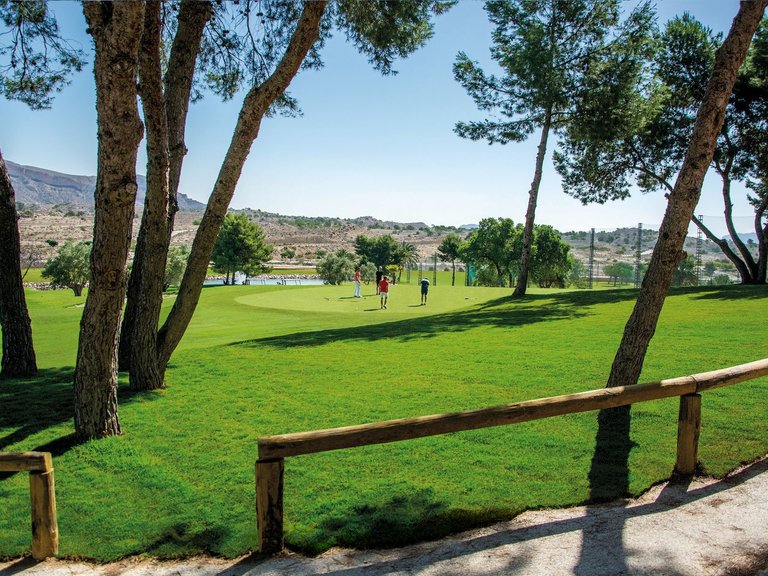 Apartment for Sale in Alicante, Alicante 24