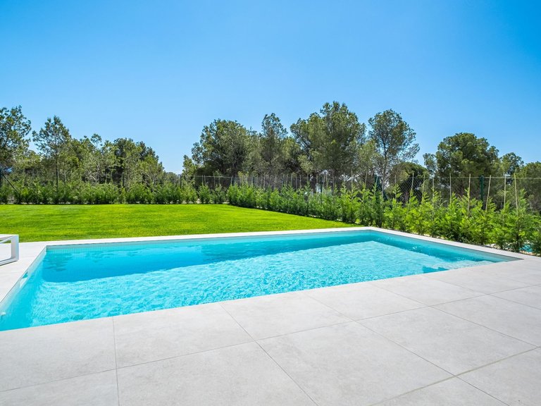 Villa for Sale in Finestrat, Alicante 1