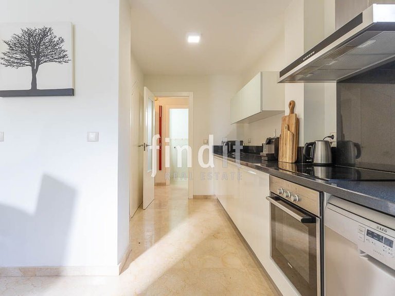 Villa for Sale in Finestrat, Alicante 18