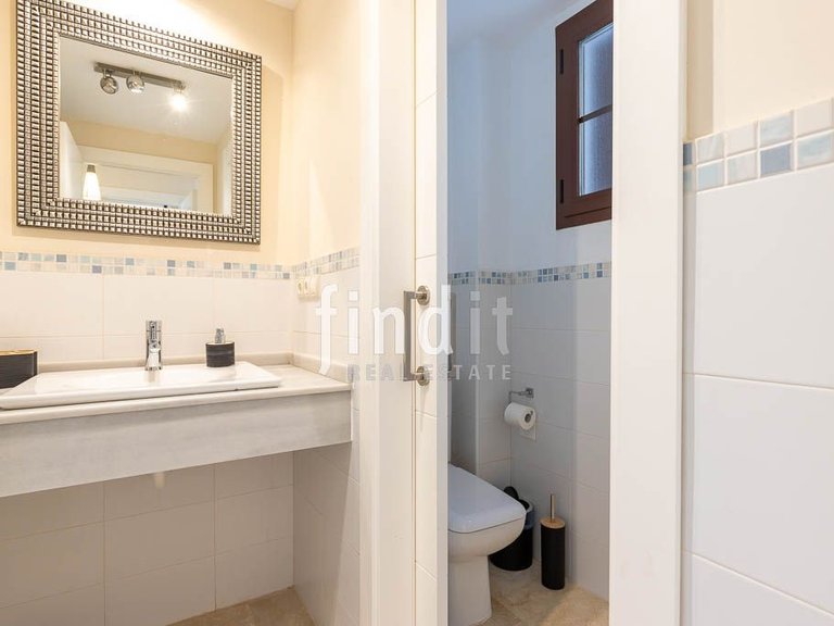 Villa for Sale in Finestrat, Alicante 22