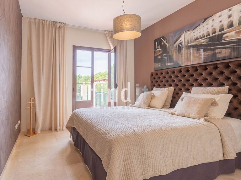 Villa for Sale in Finestrat, Alicante 24