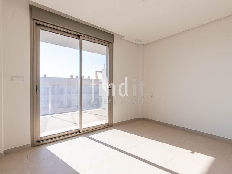 Apartment for Sale in Santa Pola, Alicante 8
