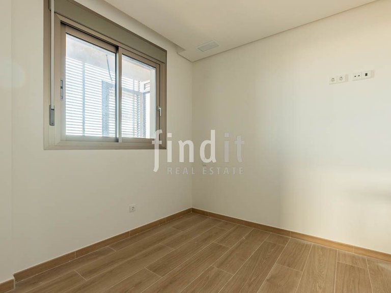 Apartment for Sale in Santa Pola, Alicante 24
