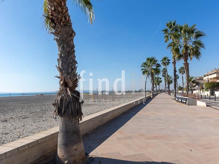 Apartment for Sale in Santa Pola, Alicante 32