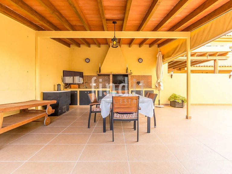 Villa for Sale in Benidorm, Alicante 5