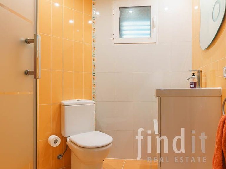 Villa for Sale in Benidorm, Alicante 11
