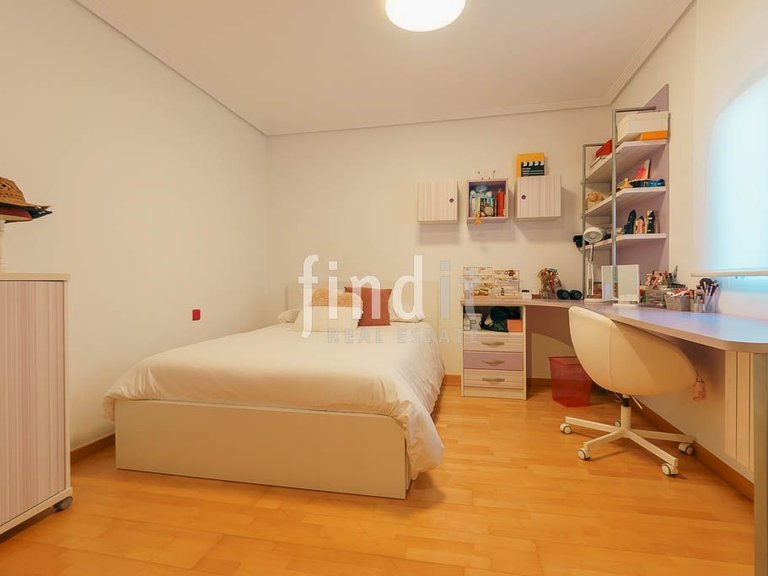 Villa for Sale in Benidorm, Alicante 19