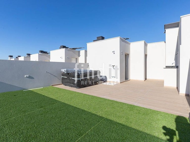 Apartment for Sale in Santa Pola, Alicante 2