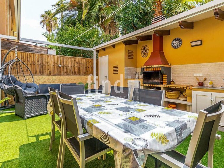 Apartment for Sale in El Albir / L'albir, Alicante 1