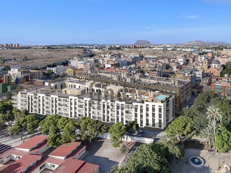 Apartment for Sale in Alicante, Alicante 2