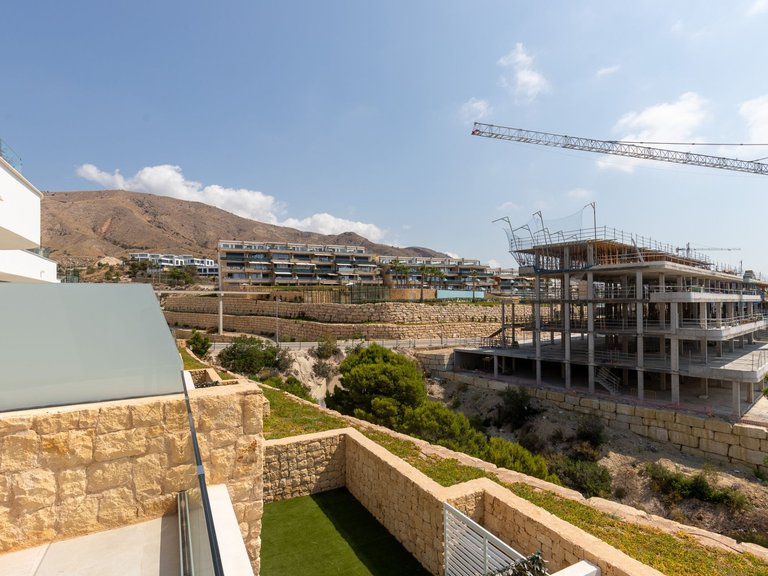 Apartment for Sale in Finestrat, Alicante 10