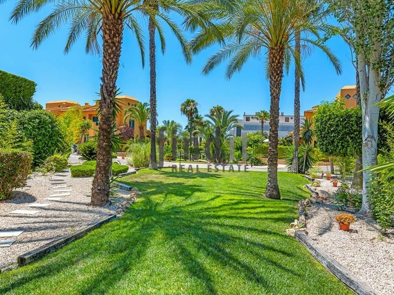 Apartment for Sale in Finestrat, Alicante 24