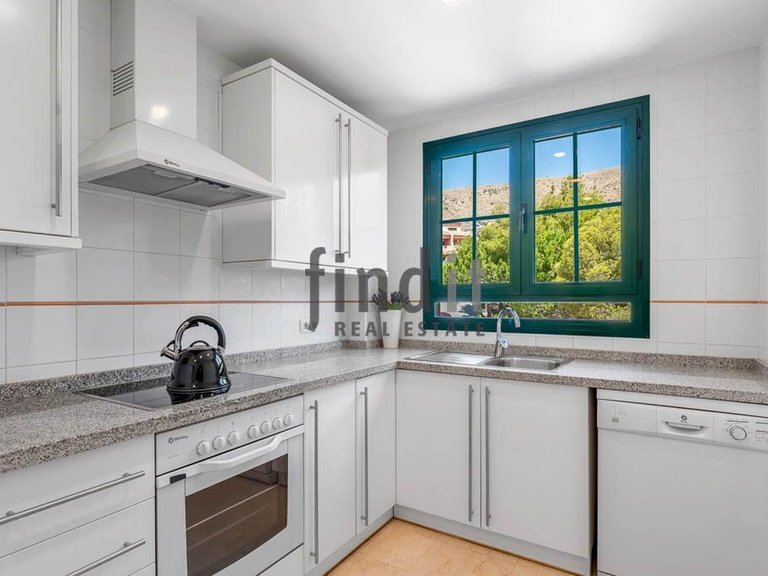 Apartment for Sale in Finestrat, Alicante 5