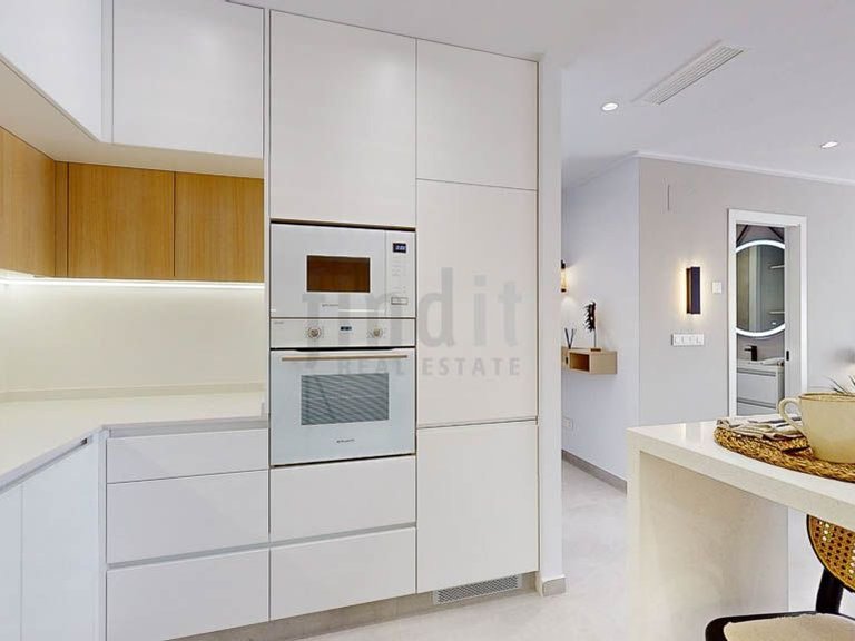 Apartment for Sale in Guardamar Del Segura, Alicante 2