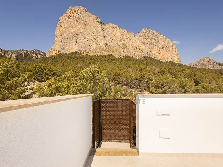Villa for Sale in Polop De La Marina, Alicante 35