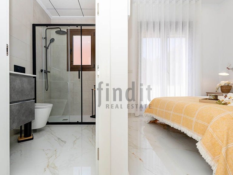 Villa for Sale in Polop De La Marina, Alicante 26