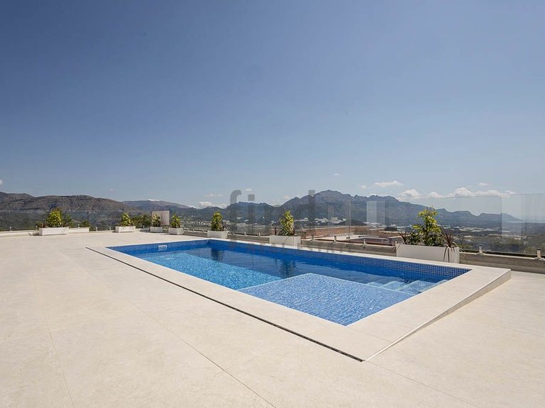 Villa for Sale in Polop De La Marina, Alicante 3