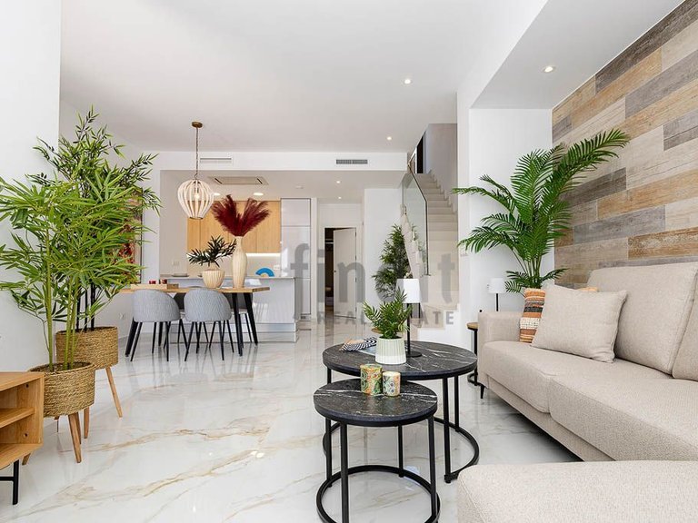 Villa for Sale in Polop De La Marina, Alicante 6