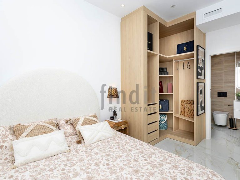 Villa for Sale in Polop De La Marina, Alicante 17