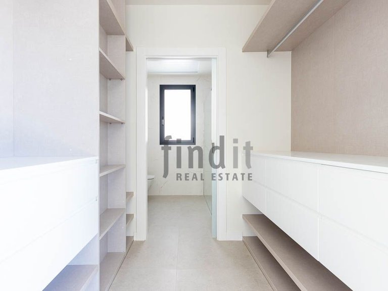 Villa for Sale in Finestrat, Alicante 17