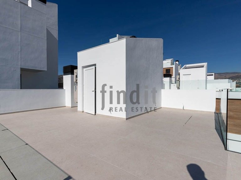 Villa for Sale in Finestrat, Alicante 23