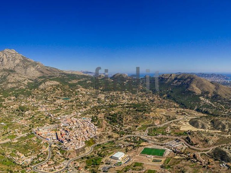 Villa for Sale in Finestrat, Alicante 28