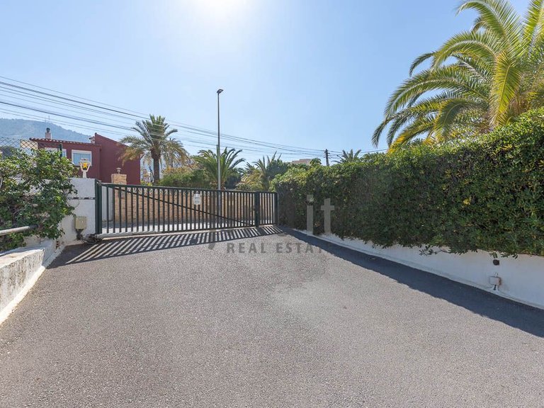 Apartment for Sale in El Albir / L'albir, Alicante 23