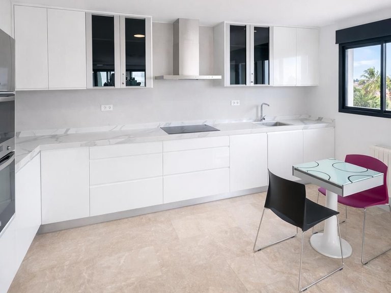Villa for Sale in La Nucía, Alicante 30