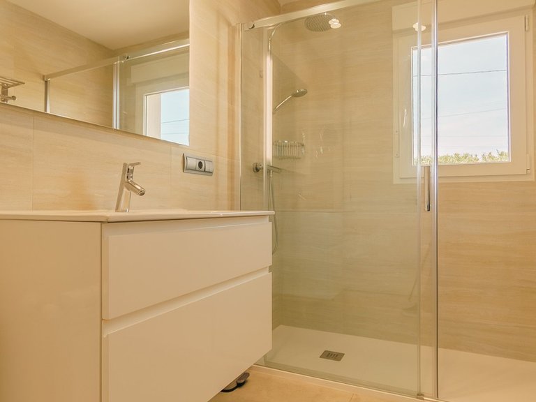 Villa for Sale in El Albir / L'albir, Alicante 25
