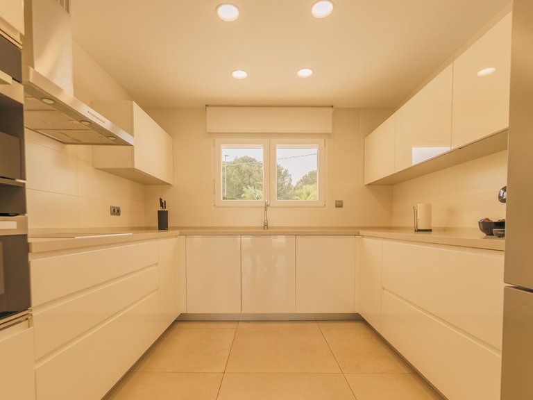 Villa for Sale in El Albir / L'albir, Alicante 28