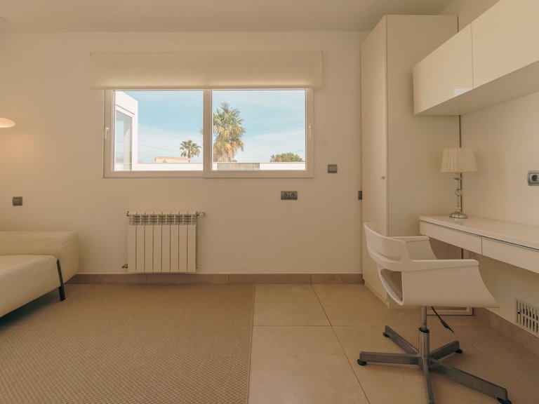Villa for Sale in El Albir / L'albir, Alicante 40