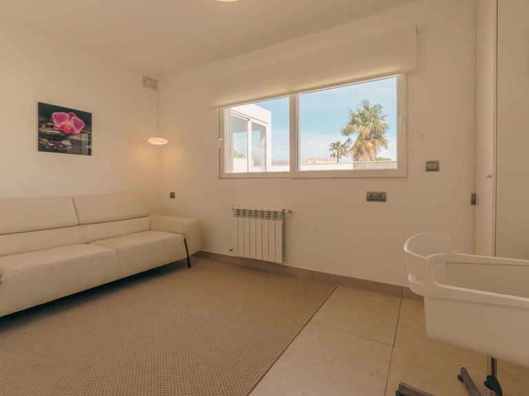 Villa for Sale in El Albir / L'albir, Alicante 41