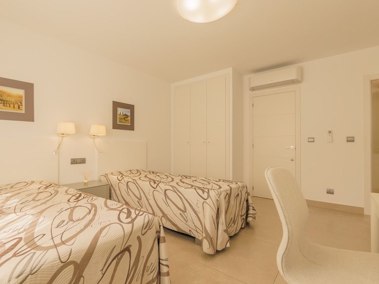 Villa for Sale in El Albir / L'albir, Alicante 44