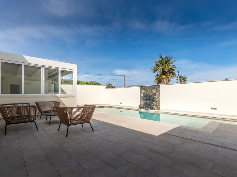 Villa for Sale in El Albir / L'albir, Alicante 2