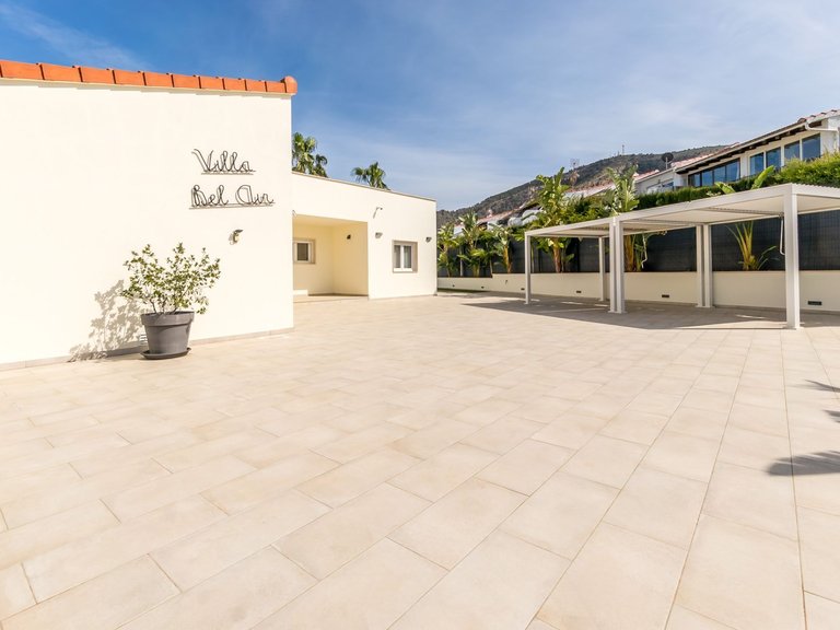 Villa for Sale in El Albir / L'albir, Alicante 12