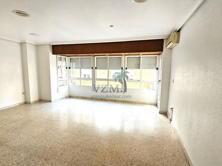 Apartment for Sale in Torrevieja, Alicante 9