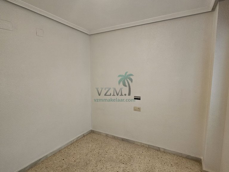 Apartment for Sale in Torrevieja, Alicante 12