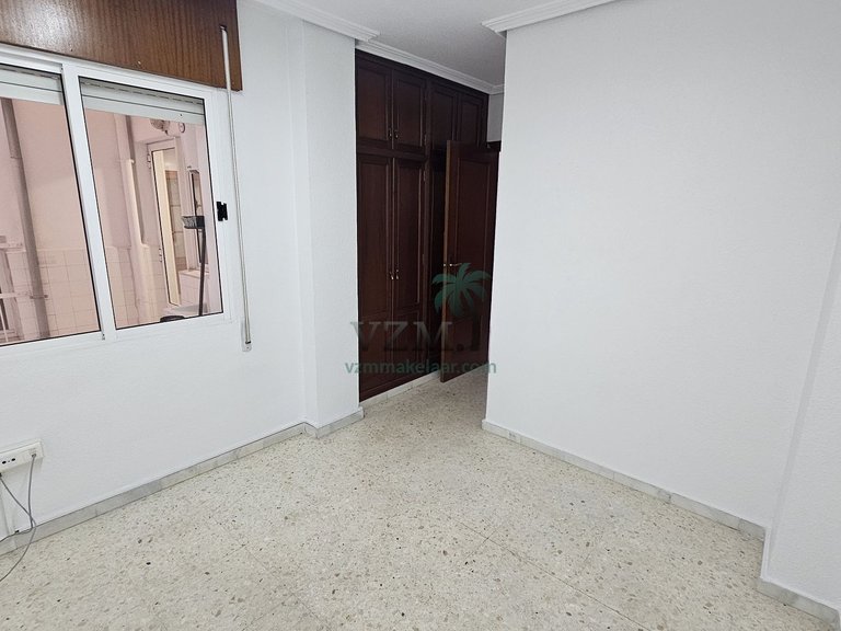 Apartment for Sale in Torrevieja, Alicante 20