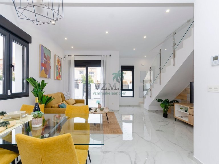 Villa for Sale in Torrevieja, Alicante 22