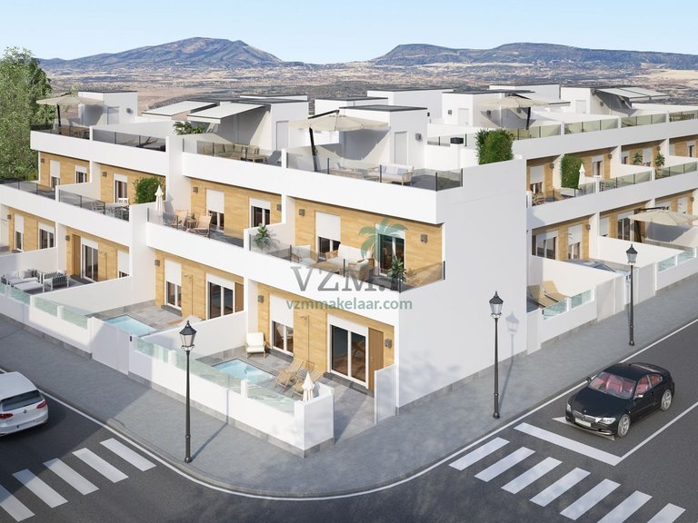 Town House for Sale in Avileses, Murcia 1