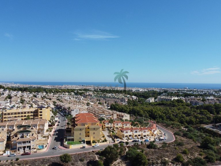 Apartment for Sale in Urbanizacion Los Balcones, Alicante 26