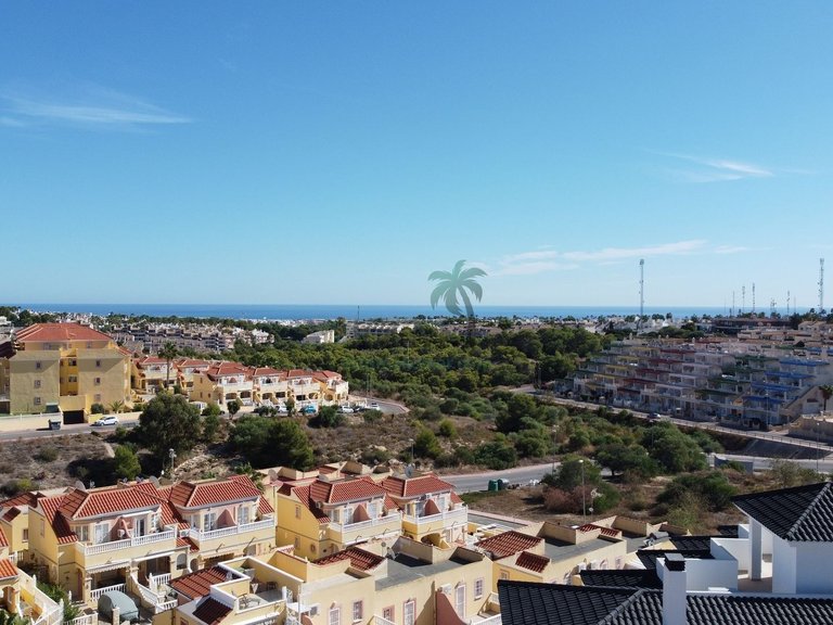 Apartment for Sale in Urbanizacion Los Balcones, Alicante 30