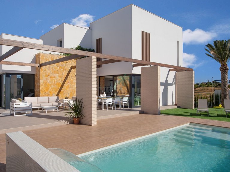 Villa for Sale in Dehesa De Campoamor, Alicante 32