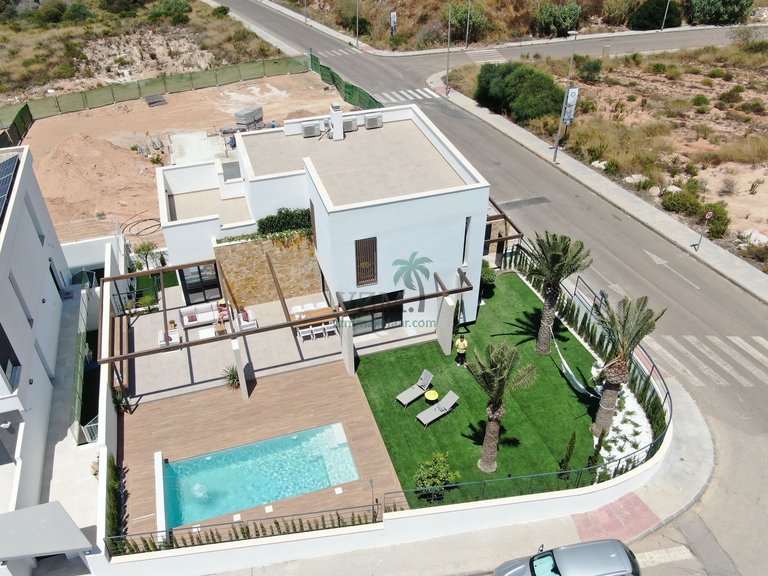 Villa for Sale in Dehesa De Campoamor, Alicante 38